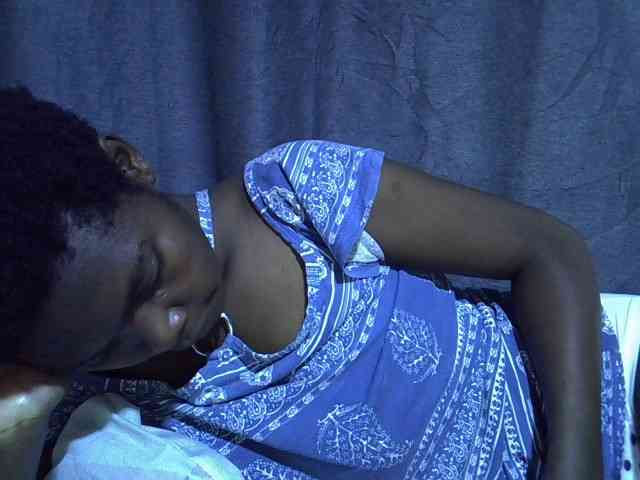 Cute-tamarah webcam