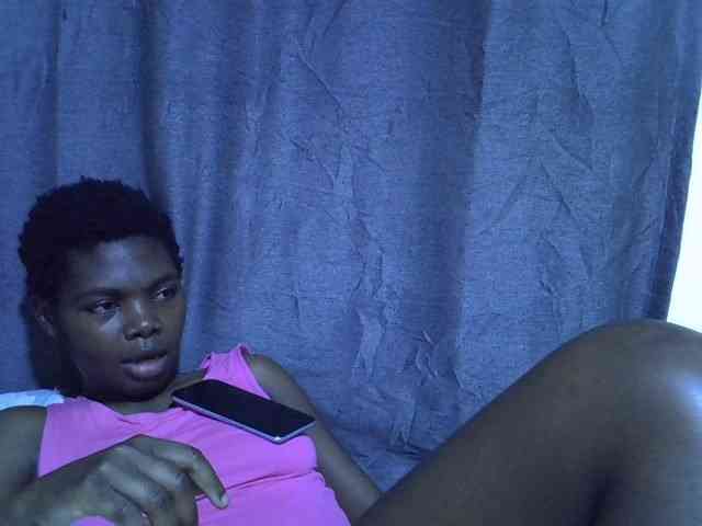 Cute-tamarah webcam