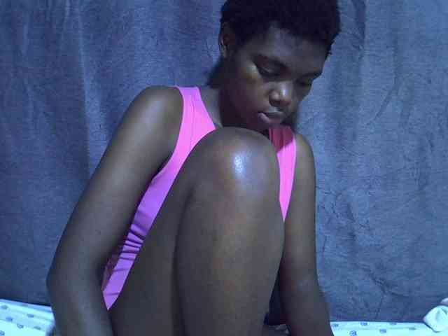Cute-tamarah webcam