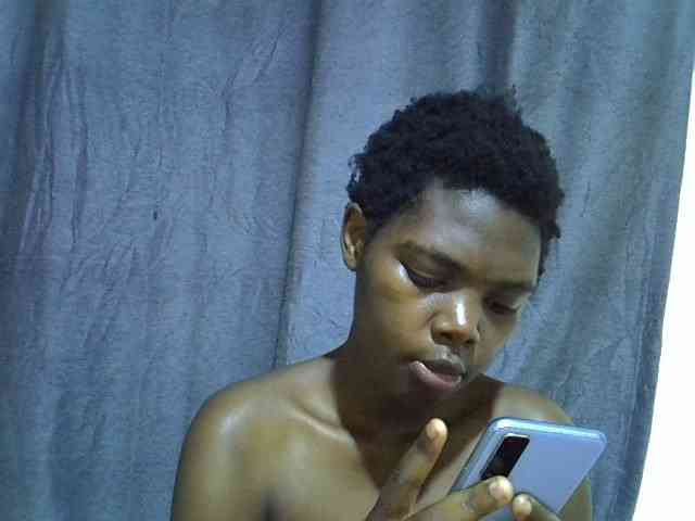 Cute-tamarah webcam