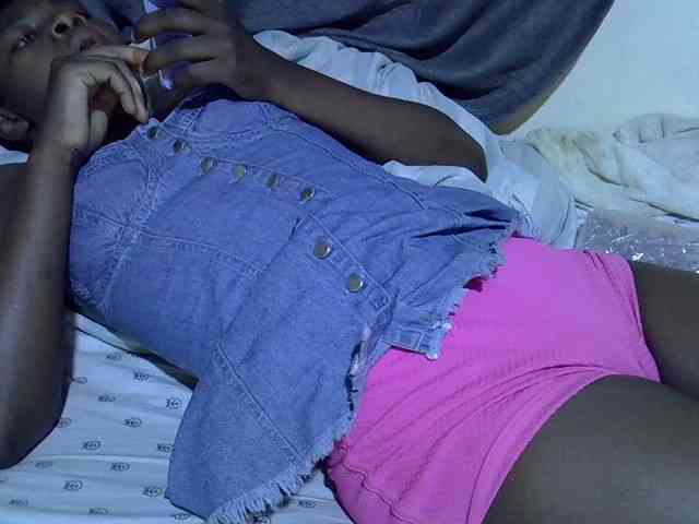 Cute-tamarah webcam