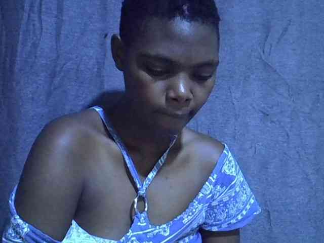 Cute-tamarah webcam
