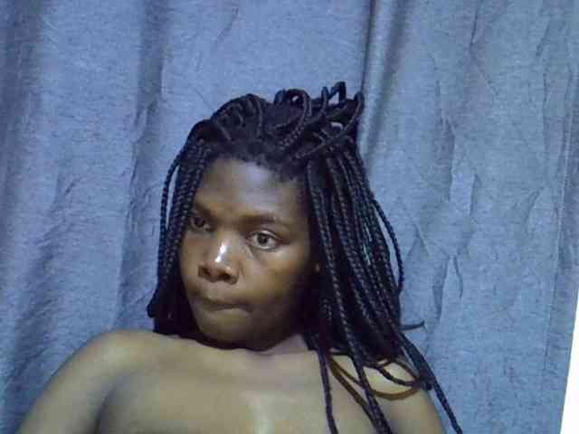 Cute-tamarah webcam