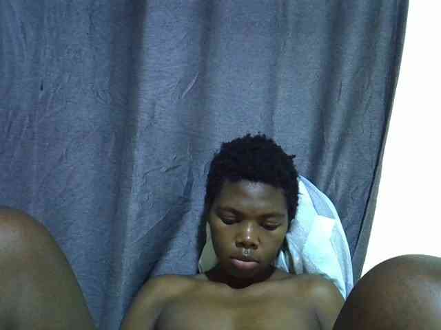 Cute-tamarah webcam