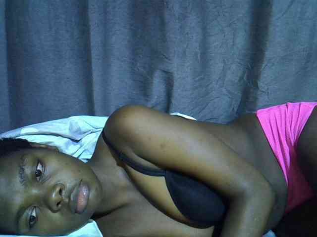 Cute-tamarah webcam