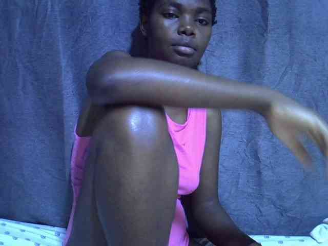 Cute-tamarah webcam