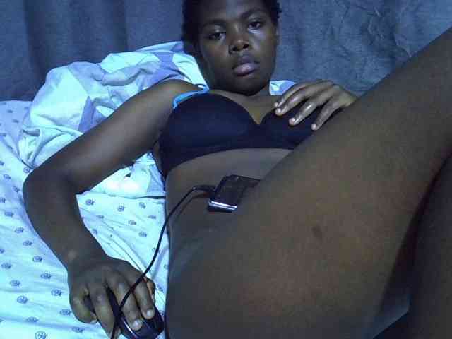 Cute-tamarah webcam