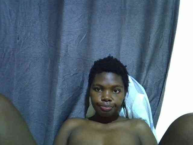 Cute-tamarah webcam