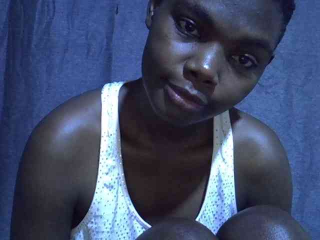 Cute-tamarah webcam
