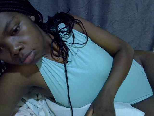 Cute-tamarah webcam