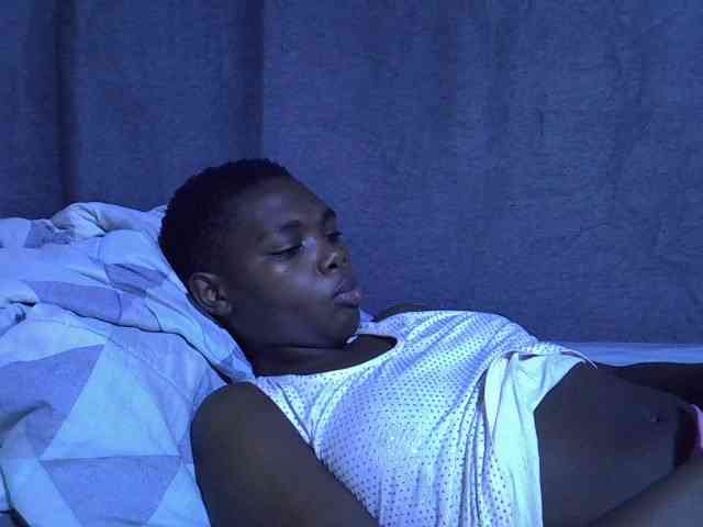 Cute-tamarah webcam