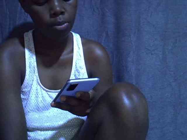 Cute-tamarah webcam