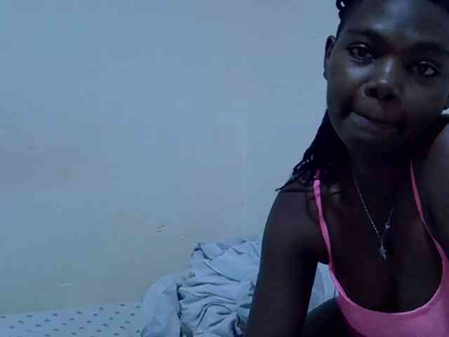 Cute-tamarah webcam