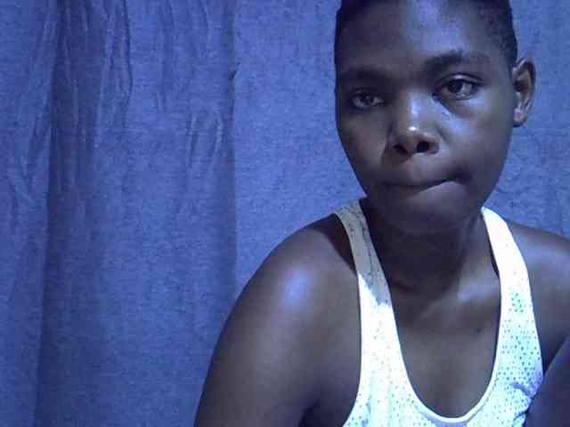 Cute-tamarah webcam