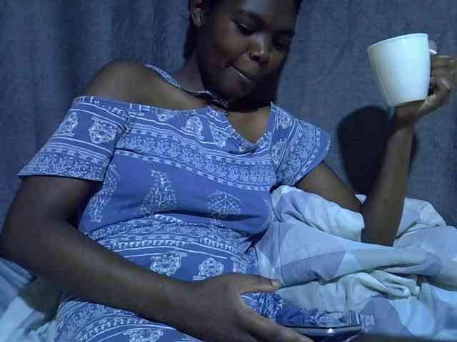 Cute-tamarah webcam