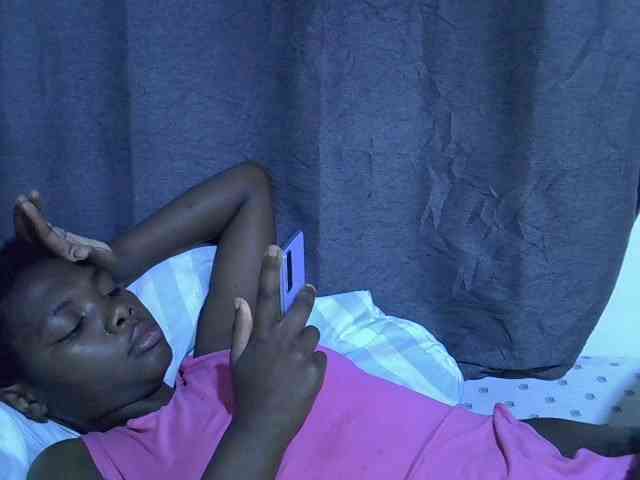 Cute-tamarah webcam