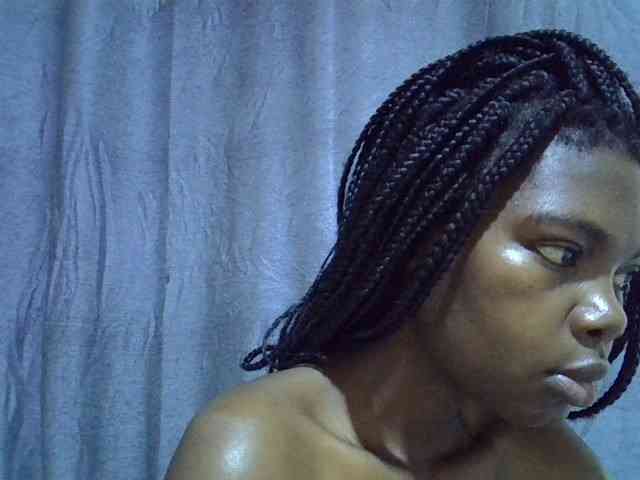 Cute-tamarah webcam