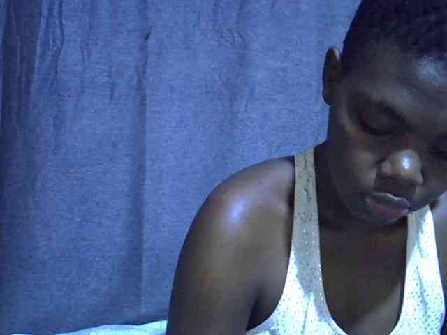 Cute-tamarah webcam