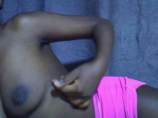 Cute-tamarah webcam