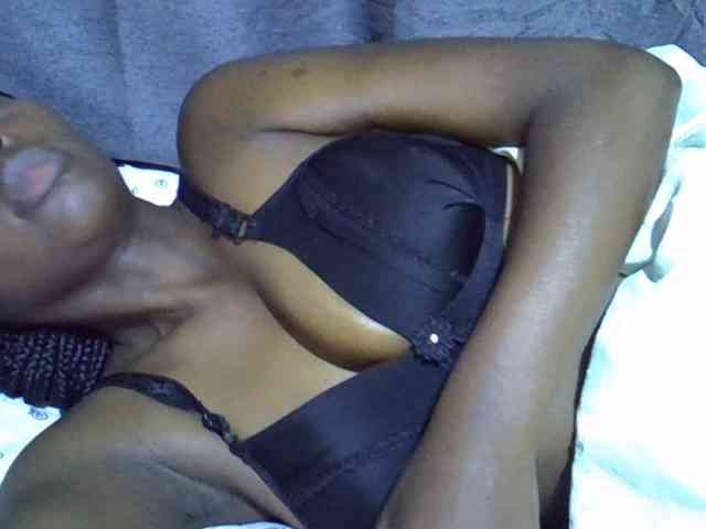 Cute-tamarah webcam
