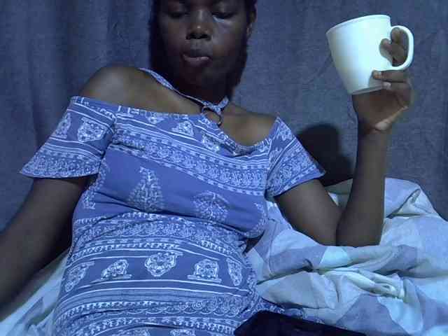 Cute-tamarah webcam