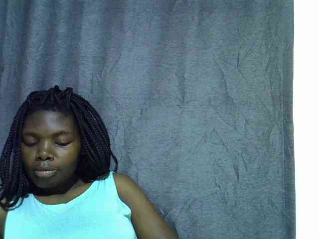 Cute-tamarah webcam