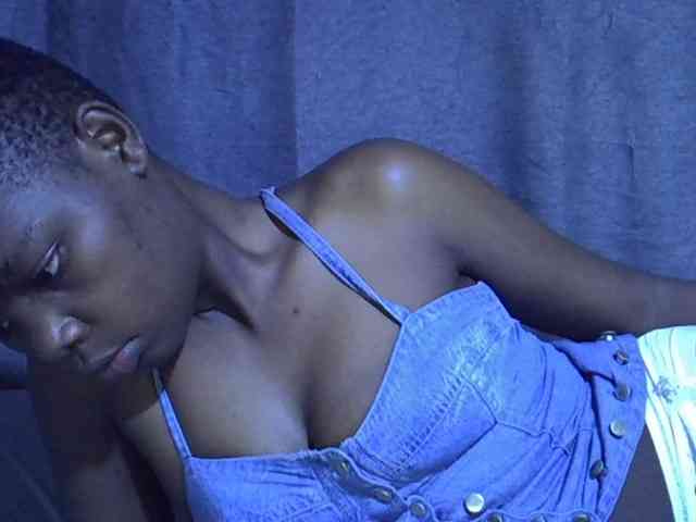 Cute-tamarah webcam