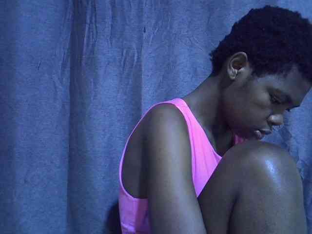 Cute-tamarah webcam