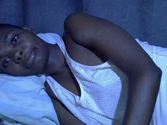 Cute-tamarah webcam