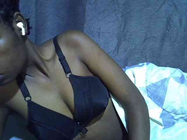 Cute-tamarah webcam