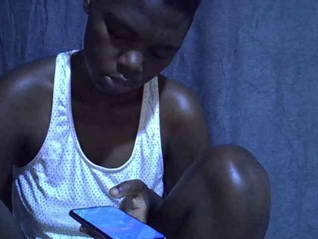 Cute-tamarah webcam