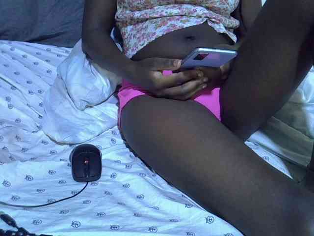 Cute-tamarah webcam