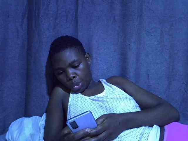 Cute-tamarah webcam