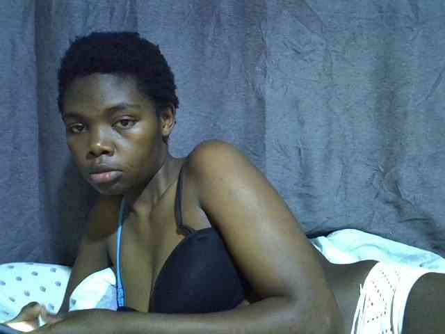 Cute-tamarah webcam