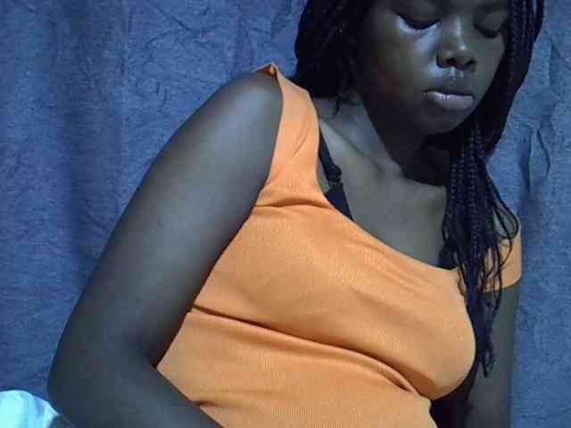Cute-tamarah webcam