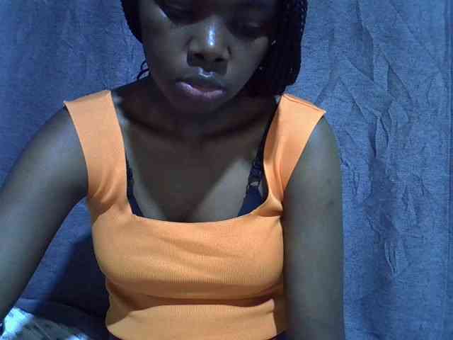 Cute-tamarah webcam