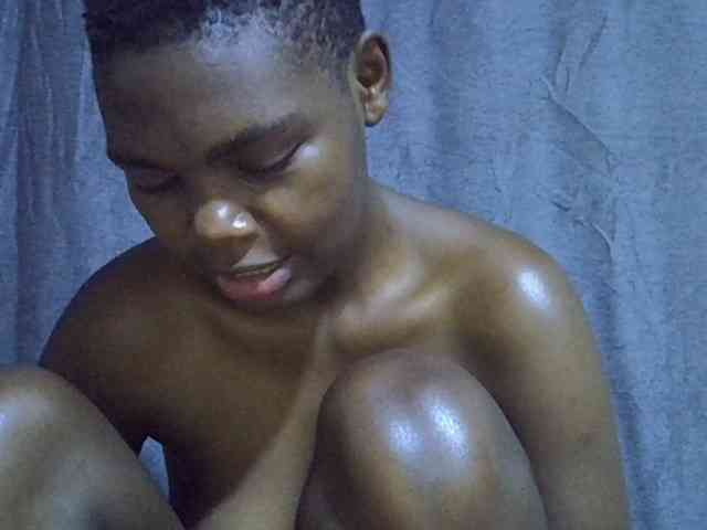 Cute-tamarah webcam