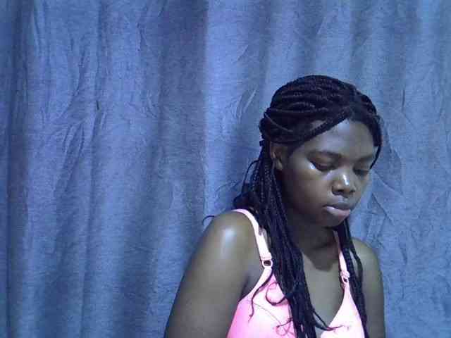 Cute-tamarah webcam