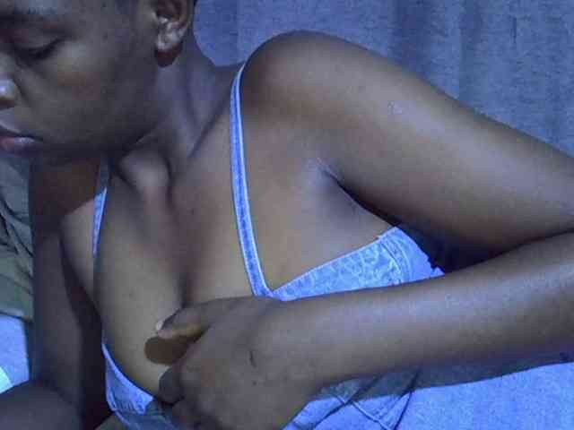 Cute-tamarah webcam