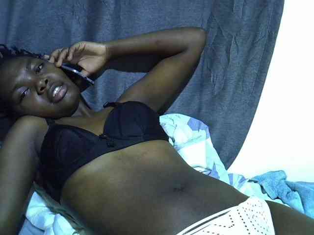 Cute-tamarah webcam