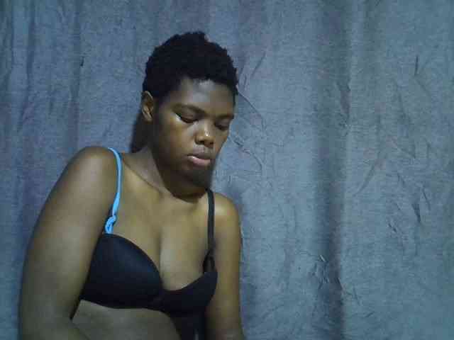 Cute-tamarah webcam