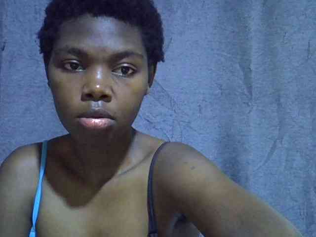 Cute-tamarah webcam