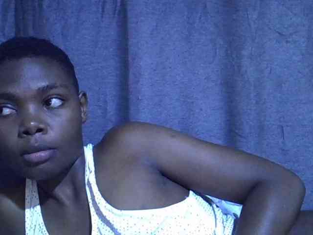 Cute-tamarah webcam