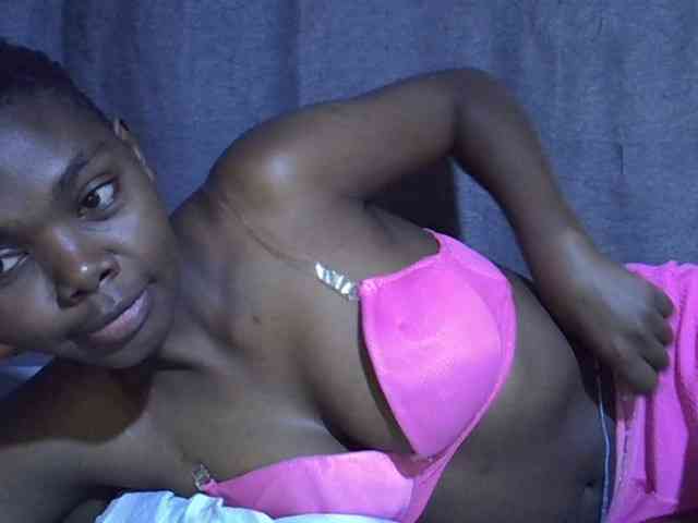 Cute-tamarah webcam