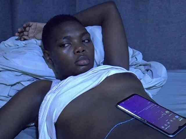 Cute-tamarah webcam