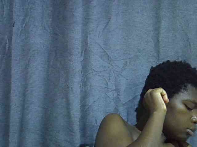 Cute-tamarah webcam