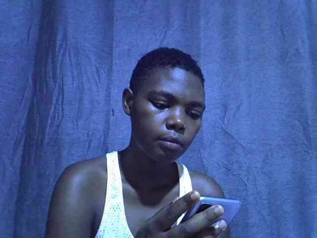 Cute-tamarah webcam