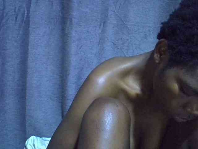 Cute-tamarah webcam