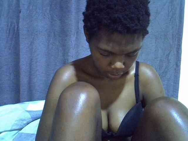 Cute-tamarah webcam