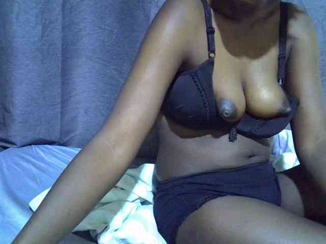 Cute-tamarah webcam
